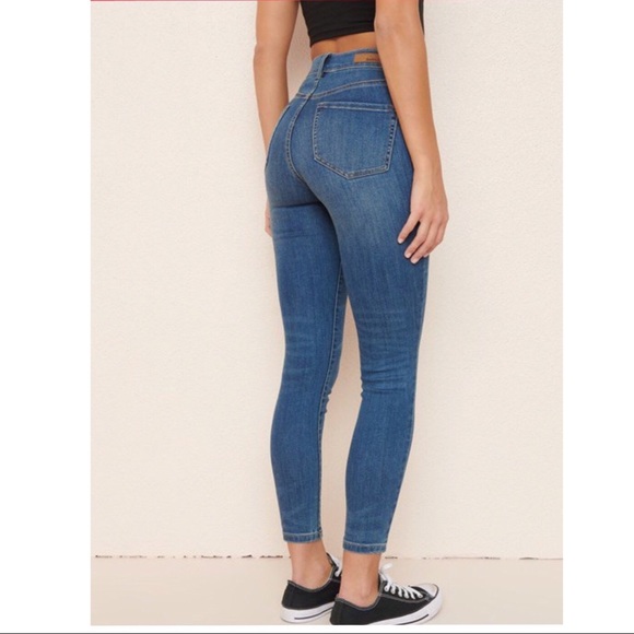 garage retro high waisted jeans